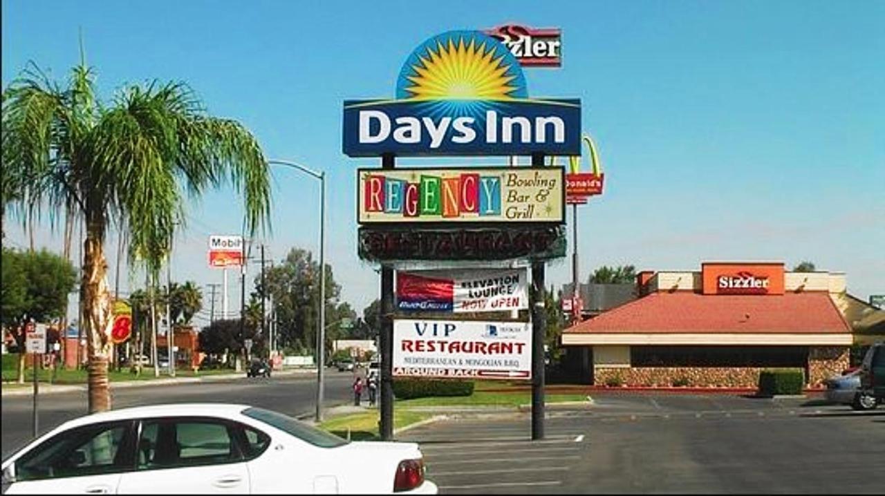 Days Inn By Wyndham בייקרספילד מראה חיצוני תמונה